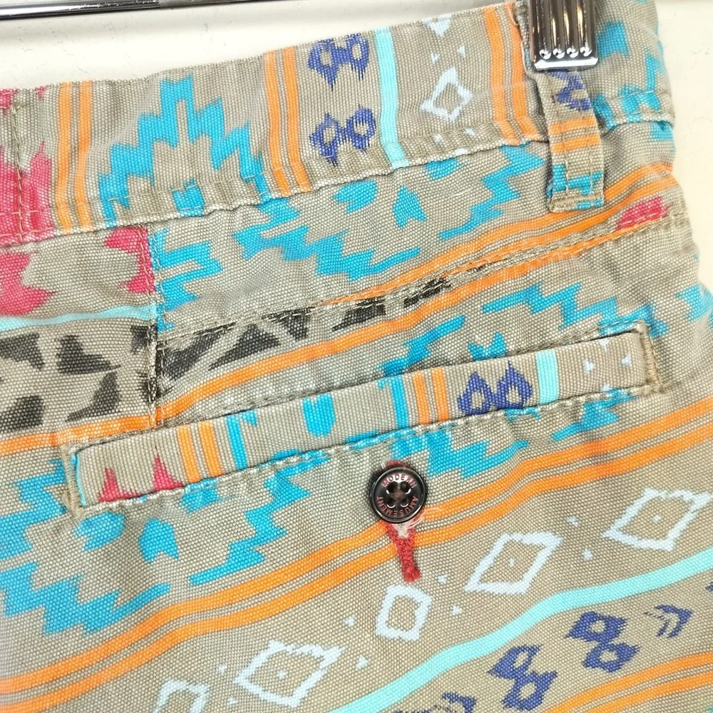 Modern Amusement Shorts Mens 30 Aztec Geometric Southwest Tan Multi Cotton